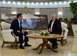 Президенты Кыргызстана и Беларуси обсудили актуальные вопросы сотрудничеств