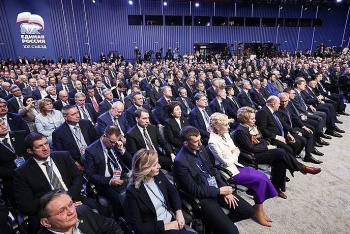 "Единая Россия" поддержала Путина в качестве кандидата на пост президента
