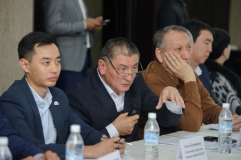 "Государства ЦА пользуются водой бесплатно, не возмещая затрат Кыргызстану"
