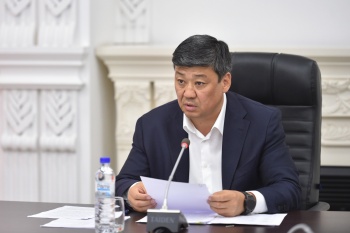 Торобаев: Выявлены 10 человек, которые добавляли пальмовое масло в молоко