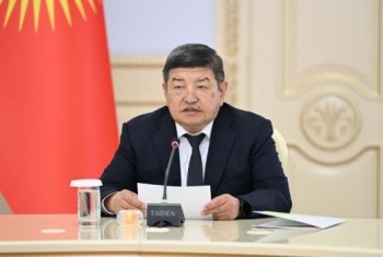 Акылбек Жапаров: Почтальон снова становится героем нашего времени