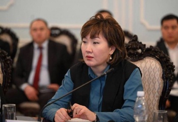 Акыйкатчы потребовала защитить права девочки, пострадавшей от насилия в Оше