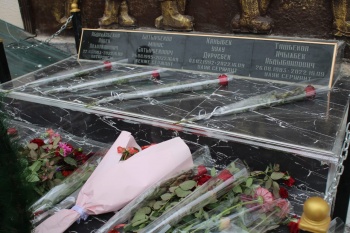 Погибшим на кыргызско-таджикской границе воинам-героям открыли памятник
