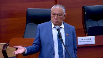 ГИК: За критикой депутата Султанбая Айжигитова стоят интересы его супруги