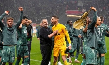 Европейская весна: "Манчестер" воскрес, "Тоттенхэм" не дрогнул