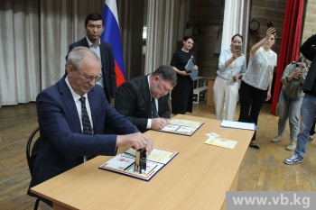 73 имени - 73 подвига: Кыргызстан увековечил героев ВОВ на марках